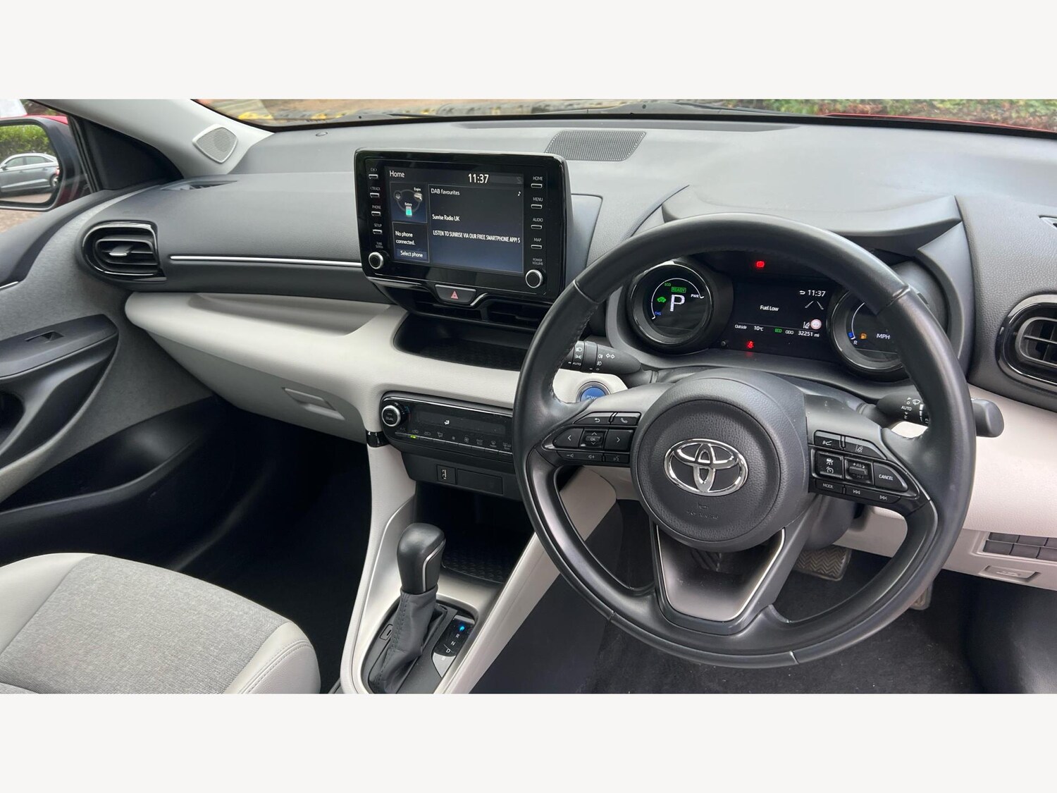 Used Toyota Yaris 2022 for sale - 77586383: Photo 7