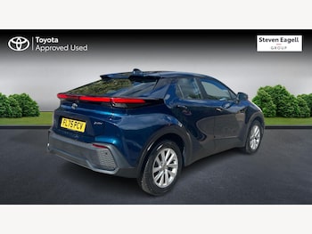 Used Toyota C-HR 2025 for sale - 79465148: Photo