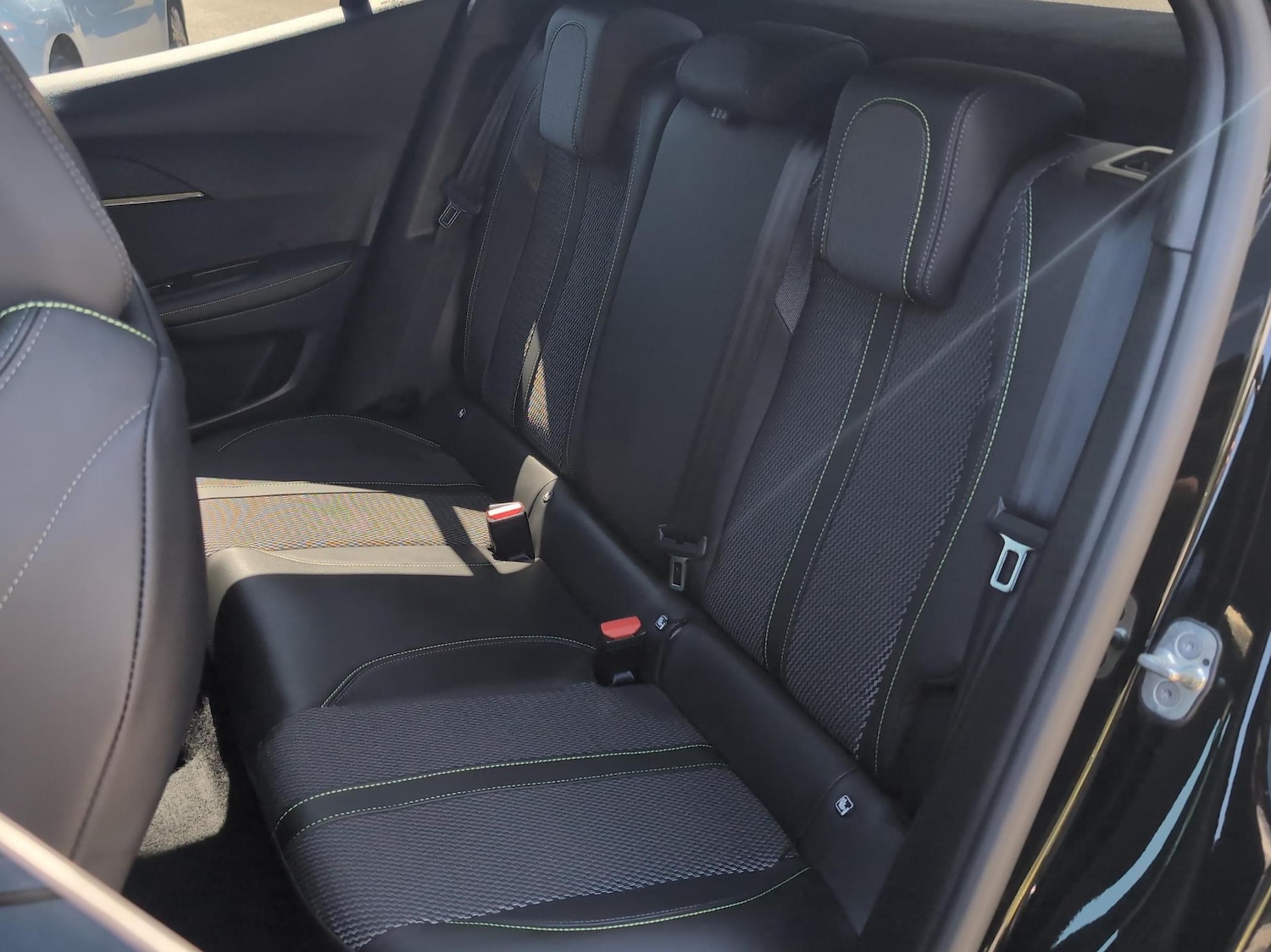 Used Peugeot 2008 2024 for sale - 76678761: Photo 6