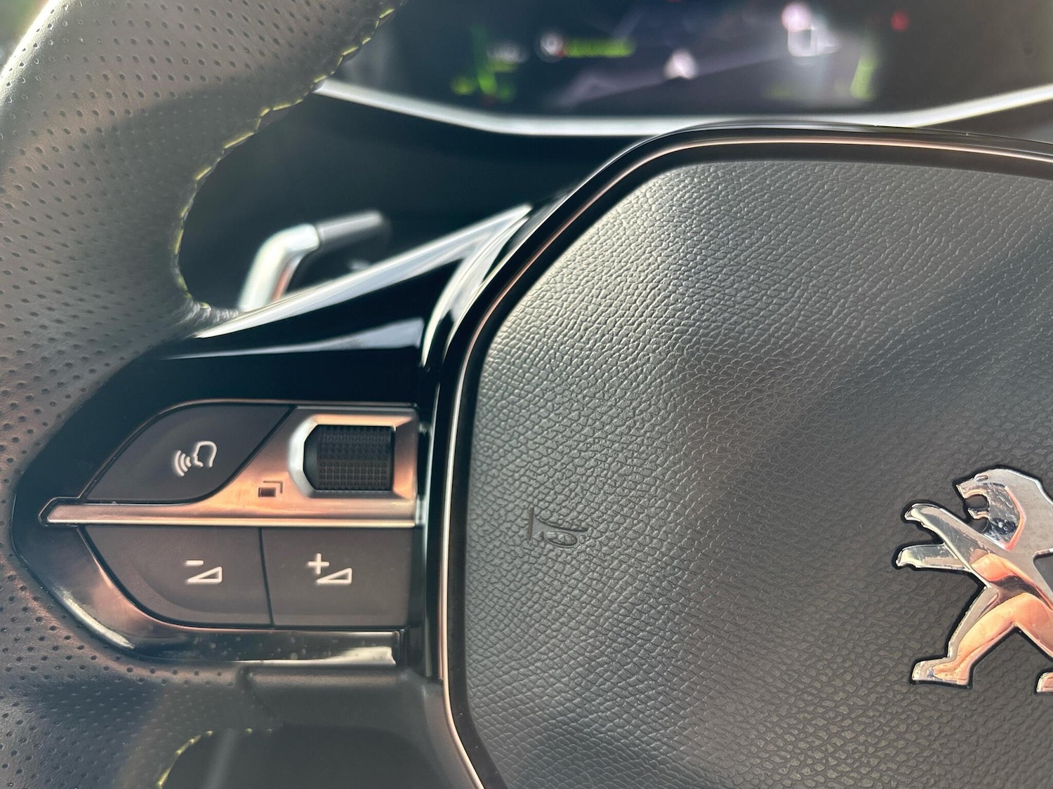 Used Peugeot 2008 2023 for sale - 76676066: Photo 22