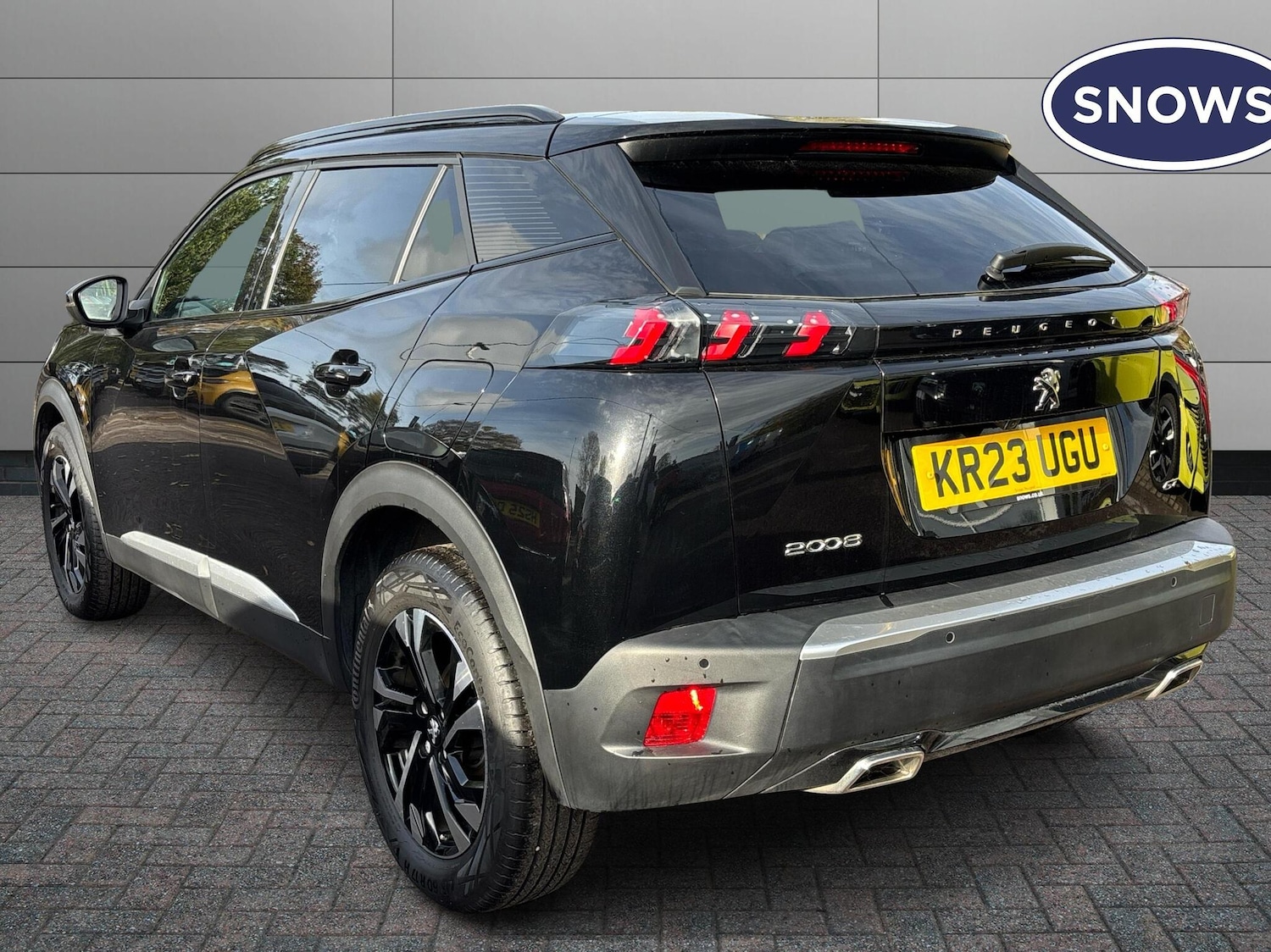 Used Peugeot 2008 2023 for sale - 76676066: Photo 3