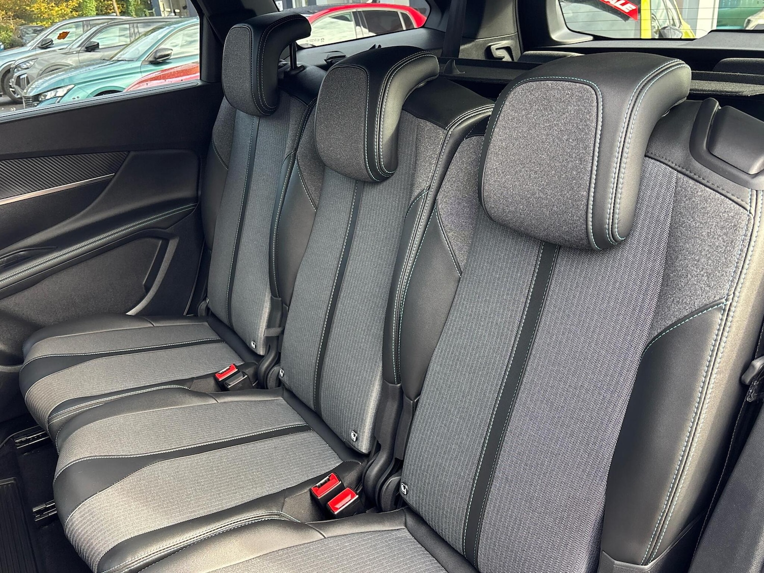 Used Peugeot 5008 2024 for sale - 76677844: Photo 6