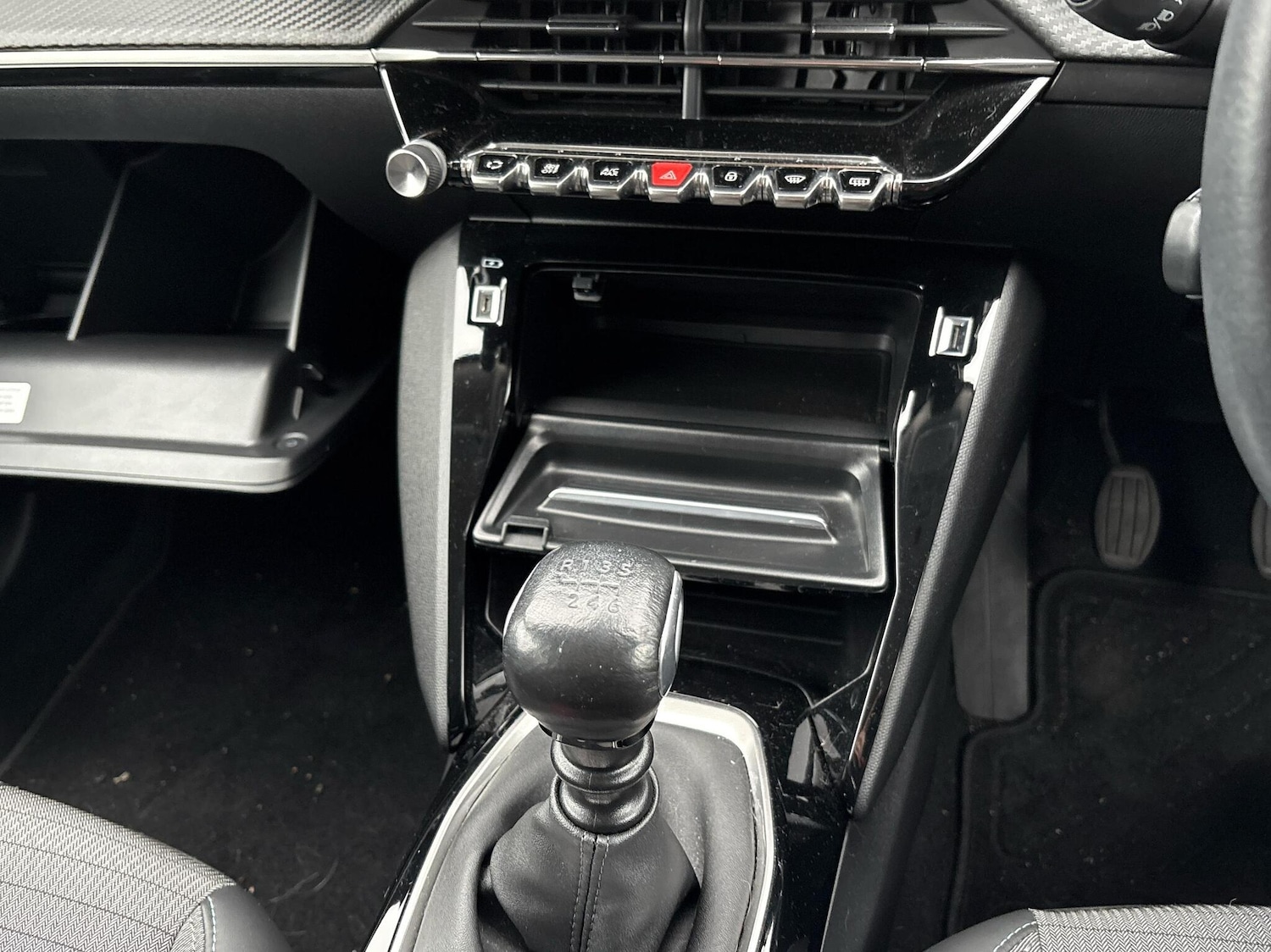 Used Peugeot 2008 2021 for sale - 76680990: Photo 22