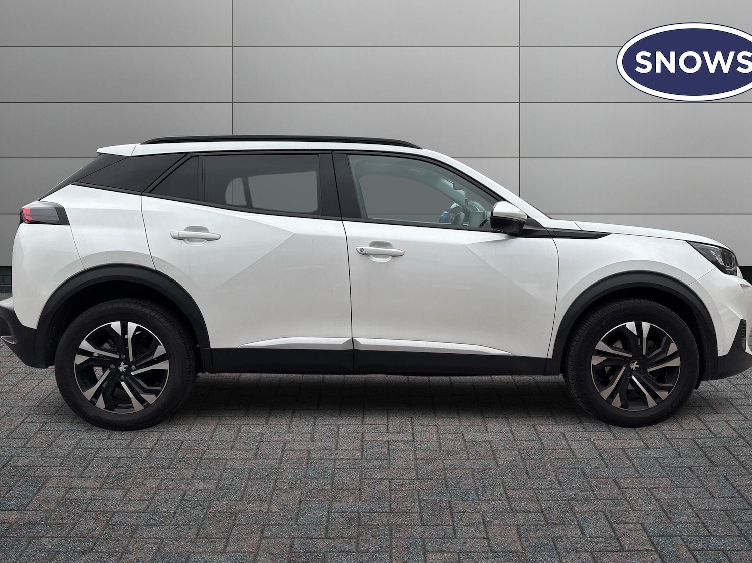 Used Peugeot 2008 2021 for sale - 76680990: Photo 4