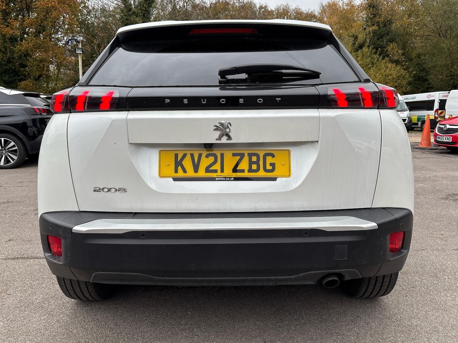 Used Peugeot 2008 2021 for sale - 76680990: Photo 5