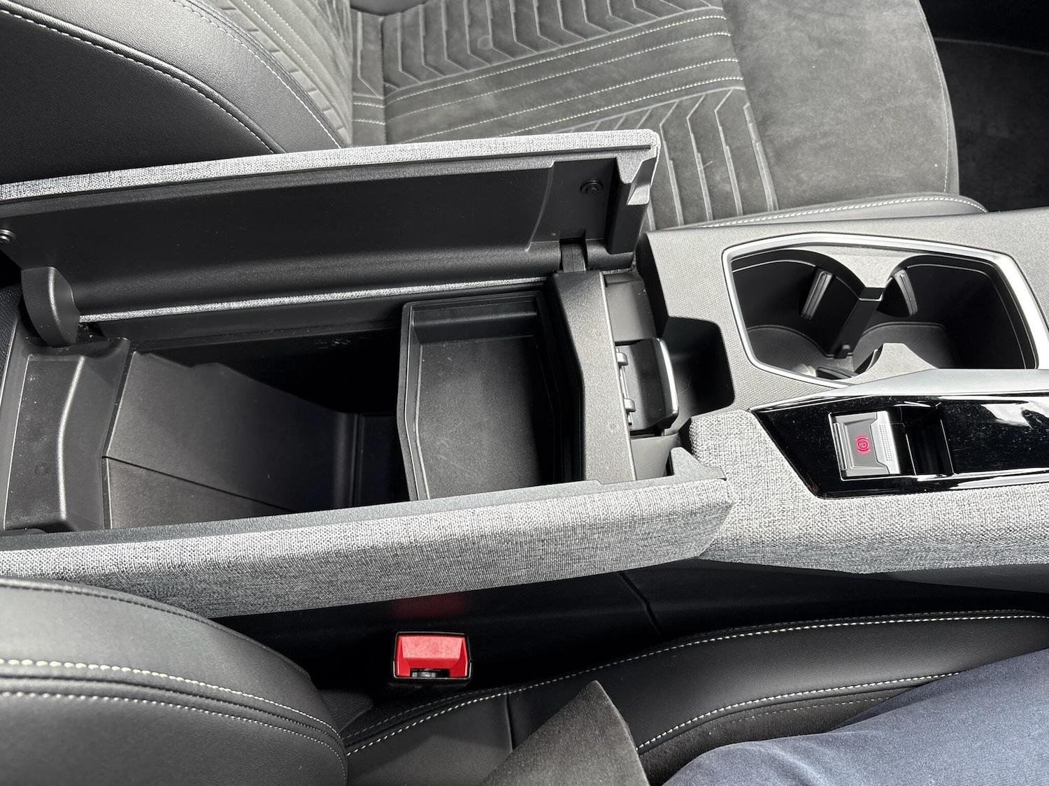 Used Peugeot 3008 2024 for sale - 76677443: Photo 12