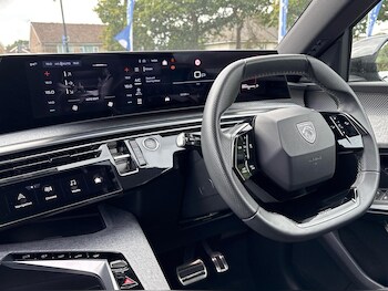 Used Peugeot 3008 2024 for sale - 76677443: Photo