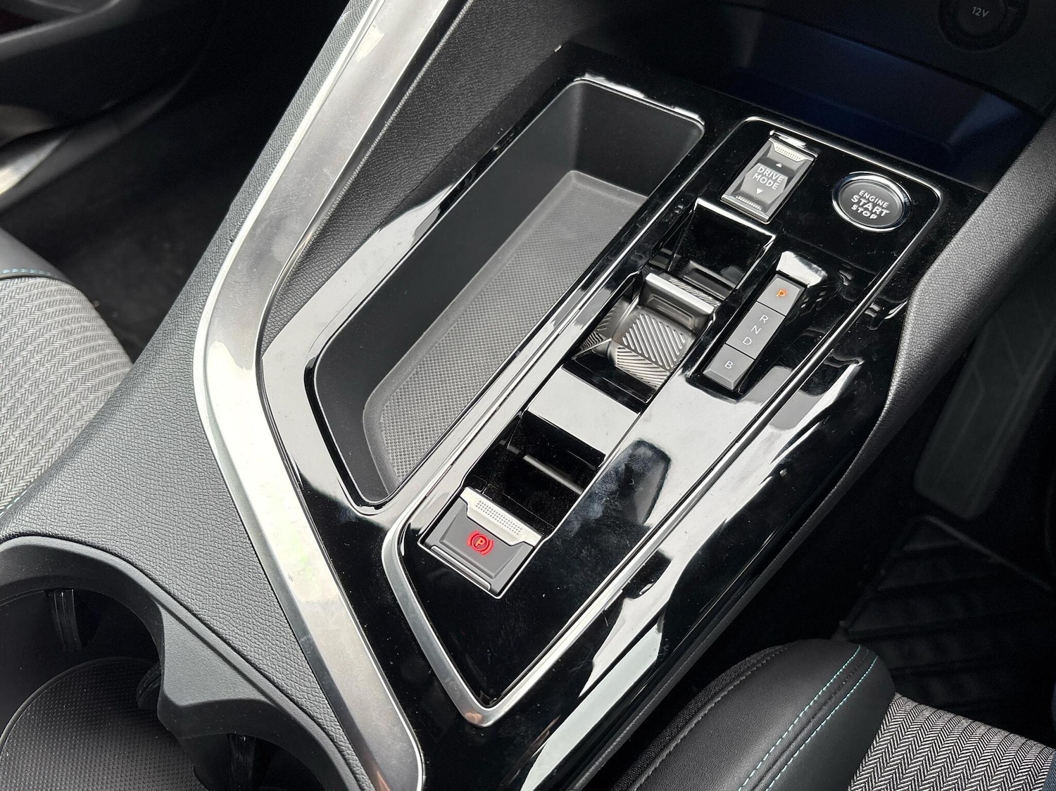 Used Peugeot 3008 2025 for sale - 76678546: Photo 13