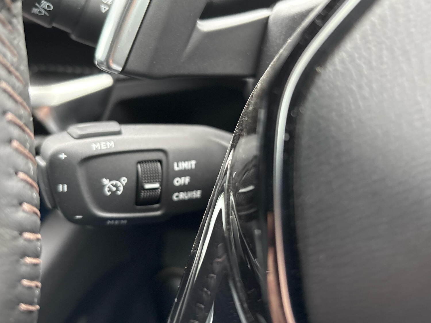 Used Peugeot 3008 2025 for sale - 76678546: Photo 25