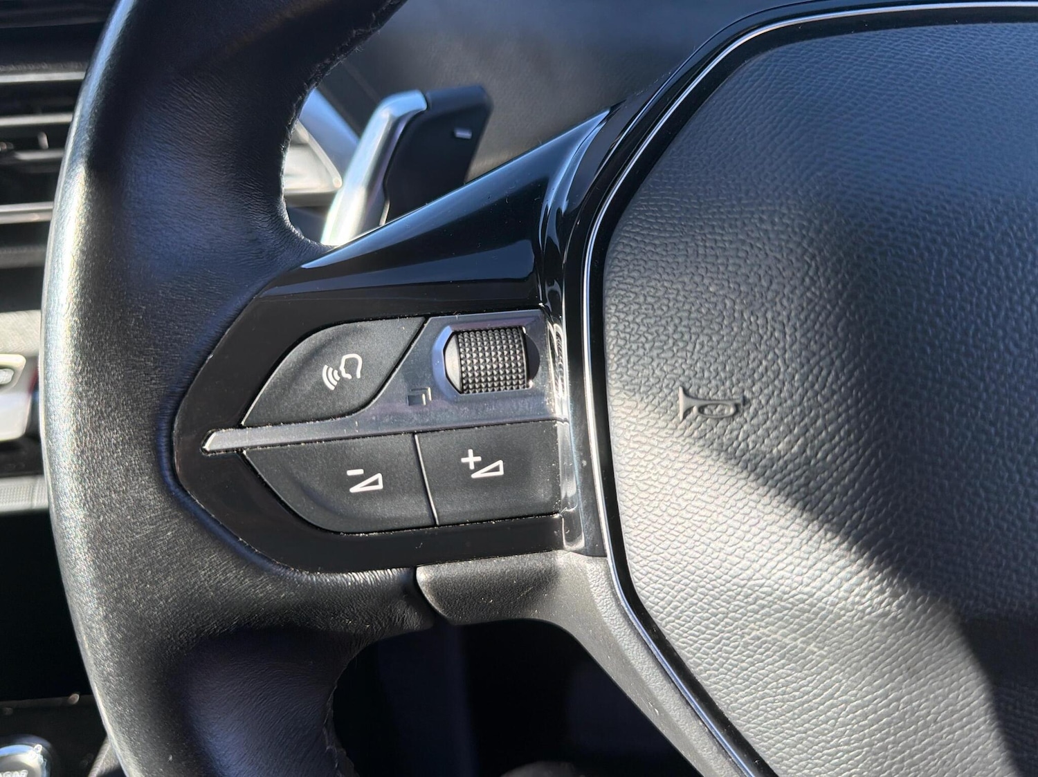 Used Peugeot 5008 2022 for sale - 76675525: Photo 20