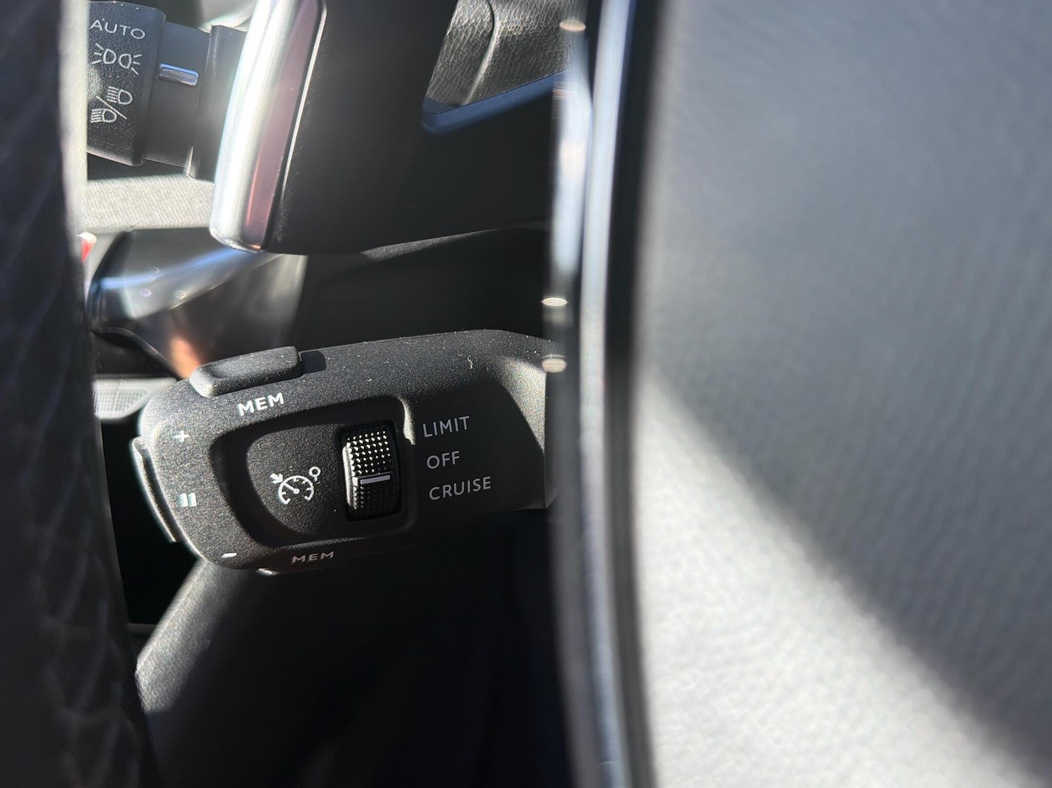 Used Peugeot 5008 2022 for sale - 76675525: Photo 23