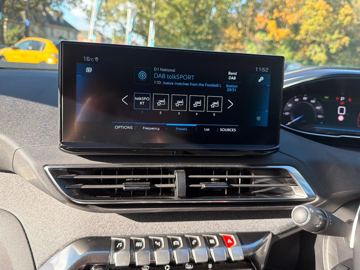 Used Peugeot 5008 2022 for sale - 76675525: Photo 9