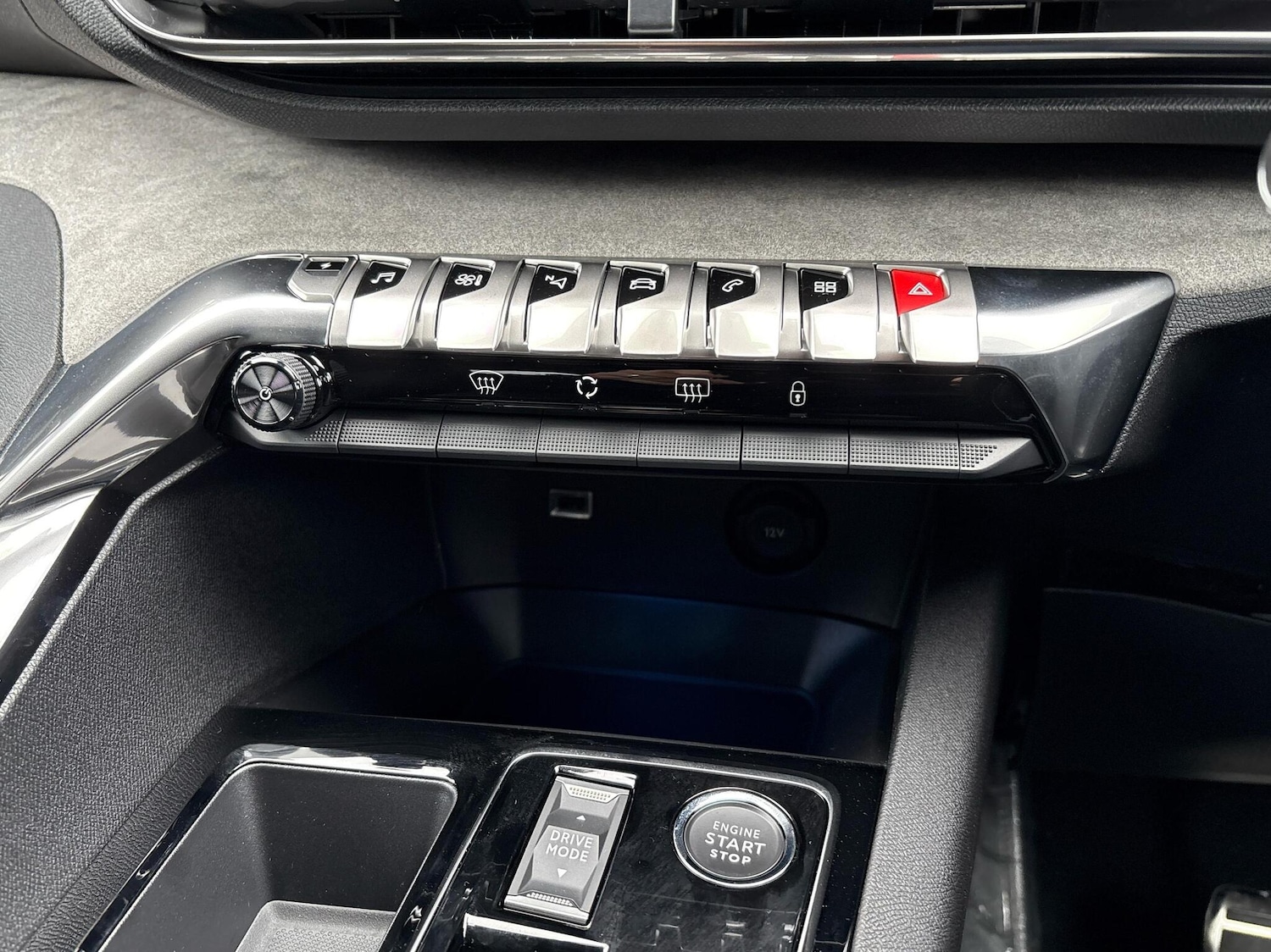 Used Peugeot 3008 2025 for sale - 76678459: Photo 12