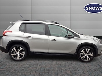 Used Peugeot 2008 2018 for sale - 76673608: Photo