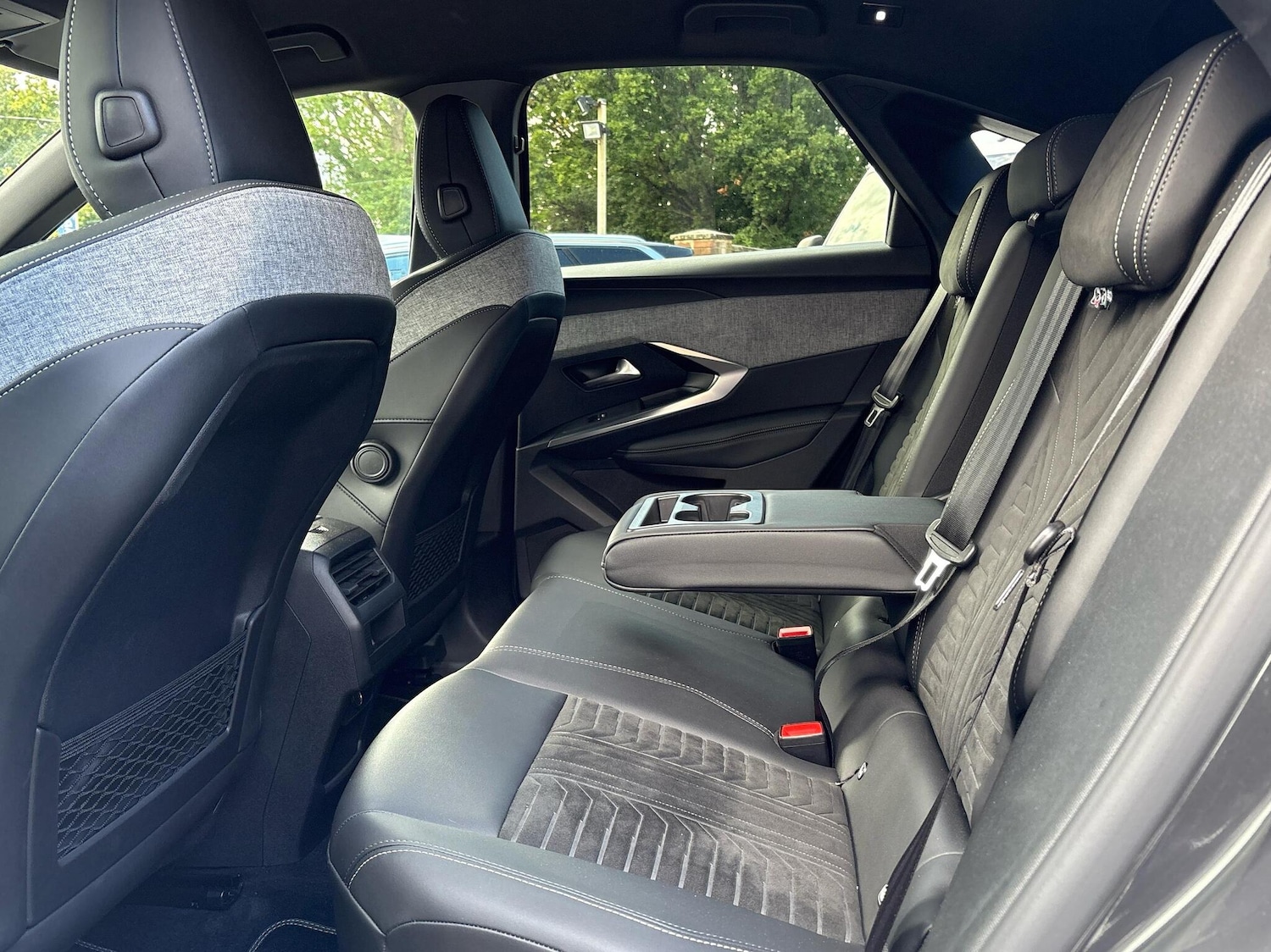 Used Peugeot 3008 2024 for sale - 76678866: Photo 6