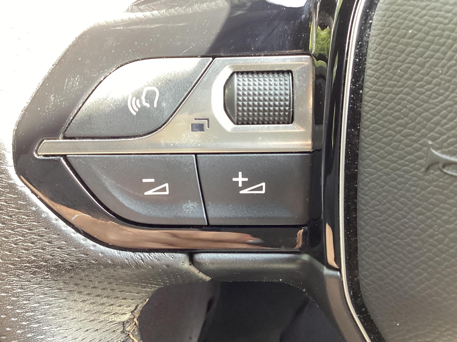 Used Peugeot 3008 2022 for sale - 76675040: Photo 20