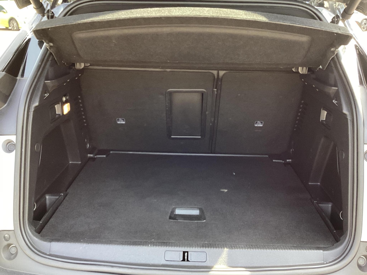 Used Peugeot 3008 2022 for sale - 76675040: Photo 5