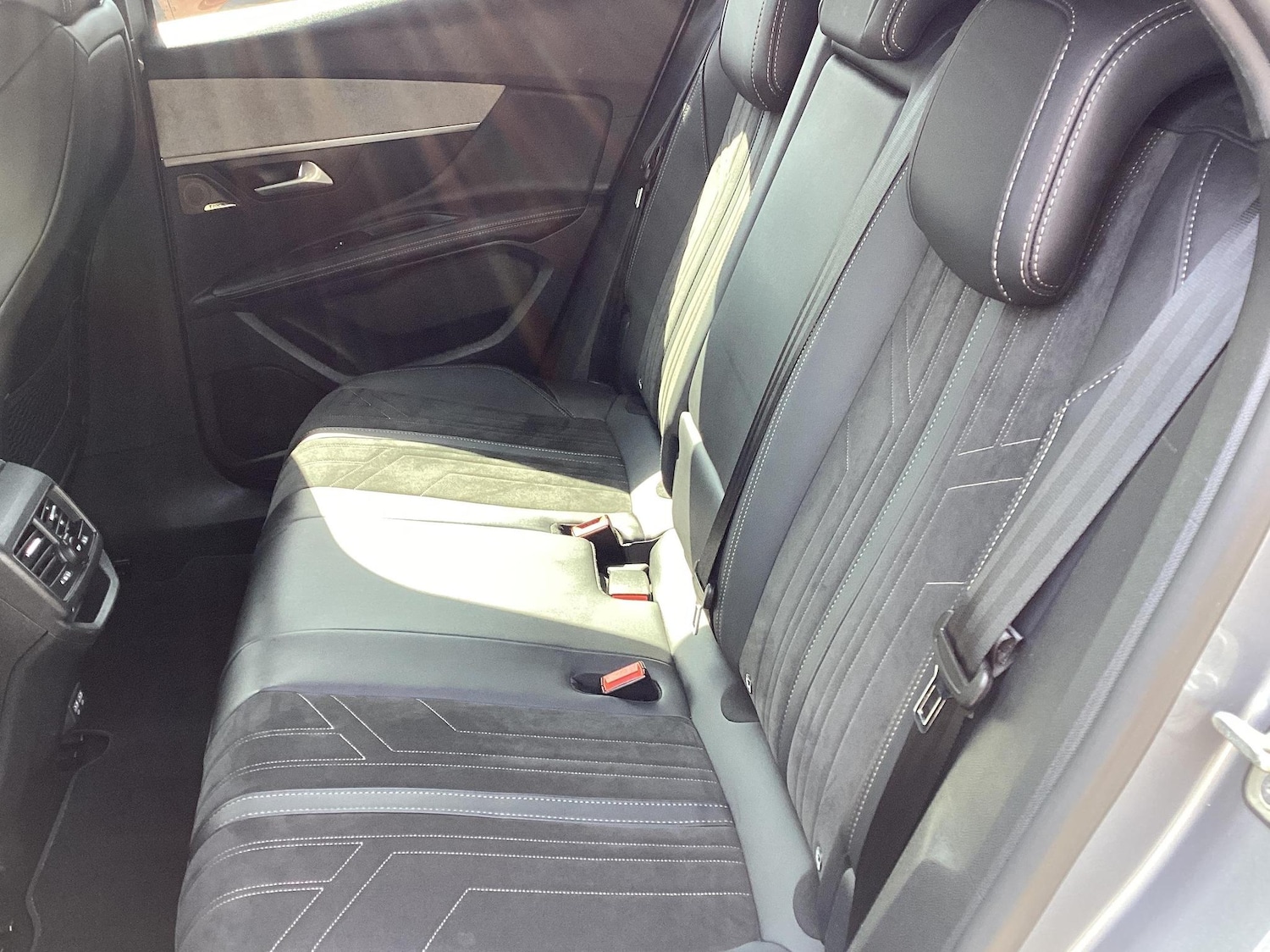 Used Peugeot 3008 2022 for sale - 76675040: Photo 6