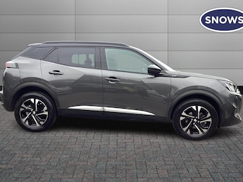 Used Peugeot 2008 2023 for sale - 76231229: Photo