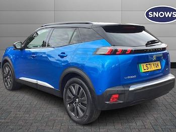 Used Peugeot 2008 2021 for sale - 76674581: Photo