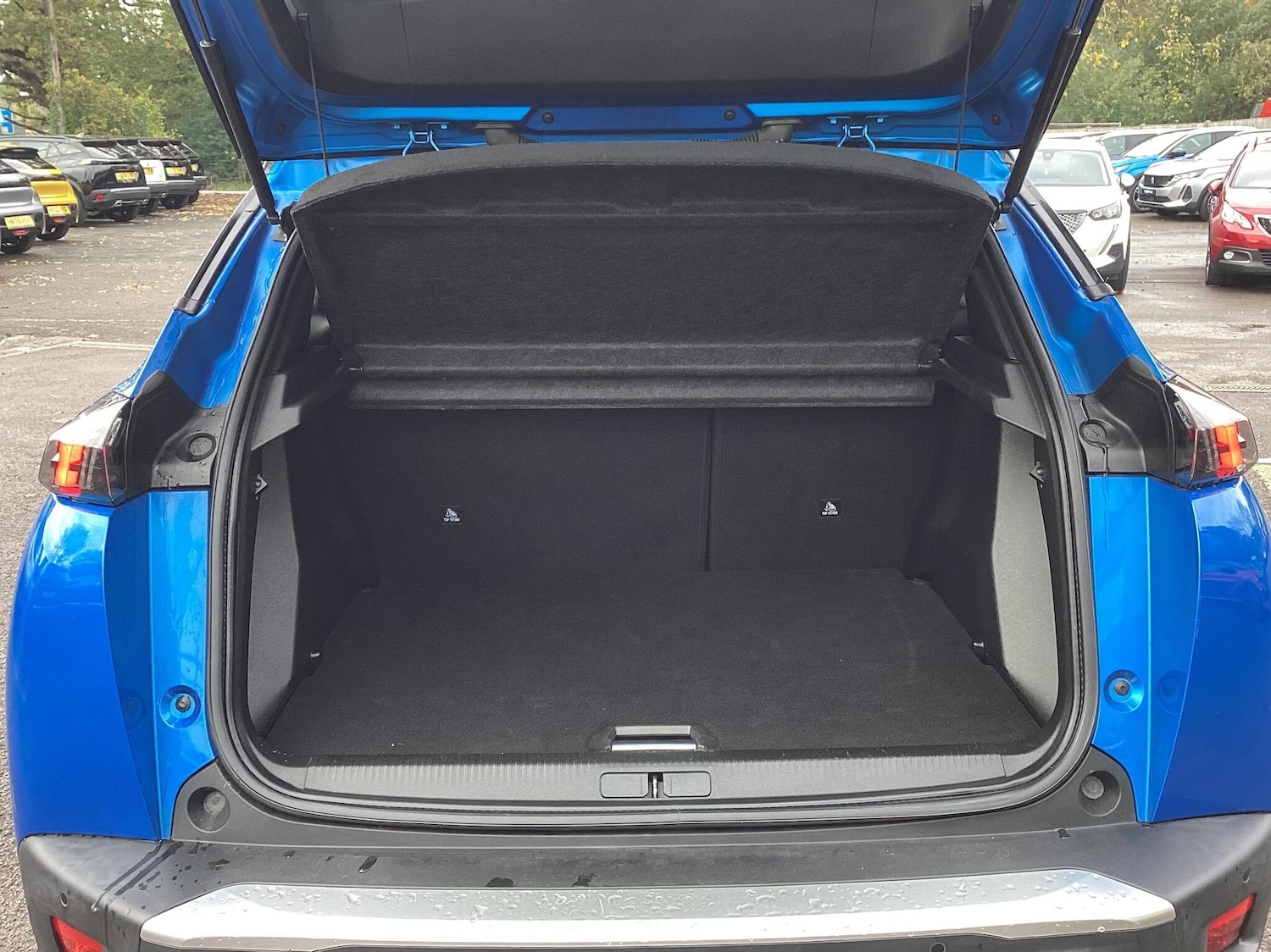 Used Peugeot 2008 2021 for sale - 76674581: Photo 5