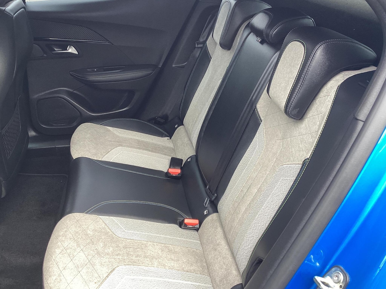 Used Peugeot 2008 2021 for sale - 76674581: Photo 6