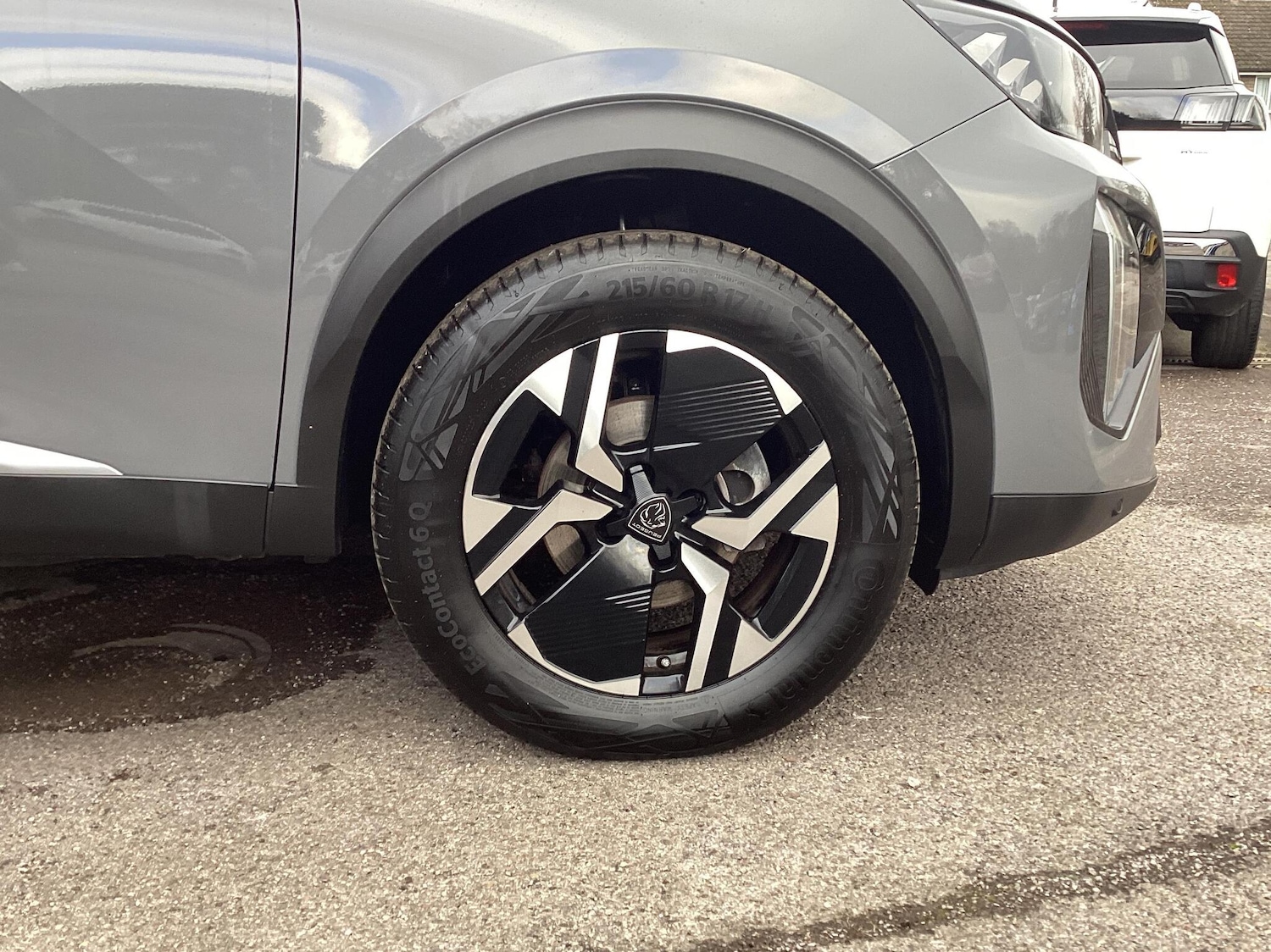 Used Peugeot 2008 2023 for sale - 77399534: Photo 15