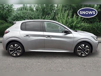 Used Peugeot 208 2025 for sale - 78141182: Photo