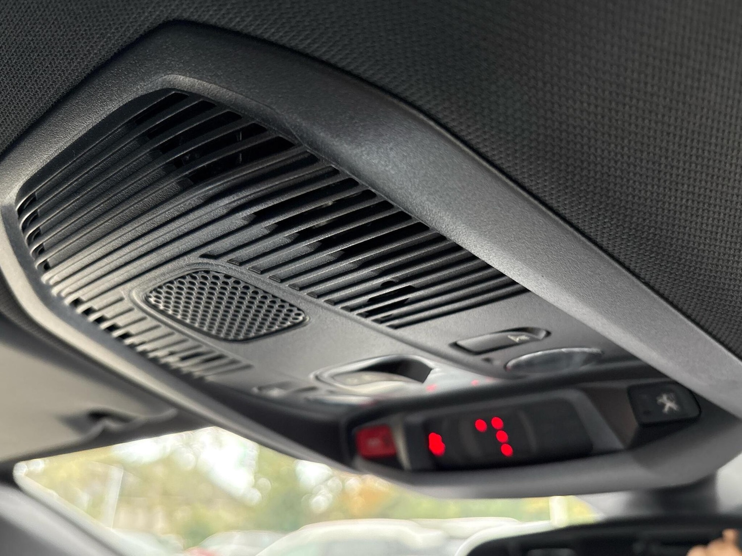 Used Peugeot 3008 2025 for sale - 76933533: Photo 12