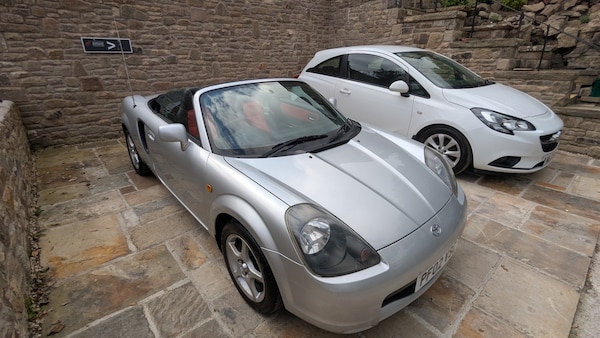 Used Toyota MR2 2002 for sale - 74401071: Photo 16