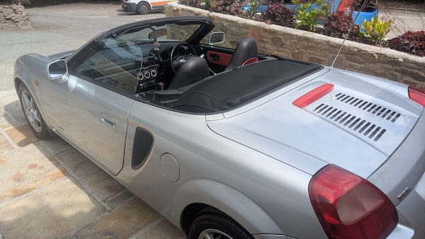 Used Toyota MR2 2002 for sale - 74401071: Photo 5