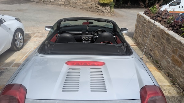 Used Toyota MR2 2002 for sale - 74401071: Photo 6