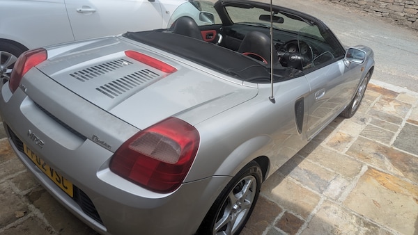 Used Toyota MR2 2002 for sale - 74401071: Photo 7