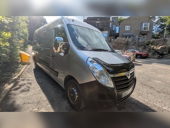 2020 (20) - 2.3 CDTI H2 Van 130ps