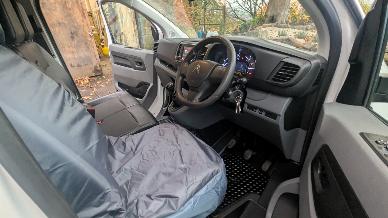 Used Citroen Dispatch 2019 for sale - 76511193: Photo 16