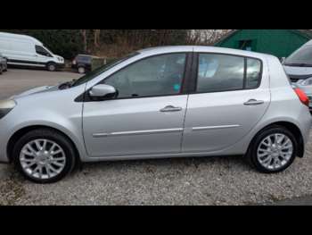 Used Renault Clio 2010 for sale - 74027399: Photo