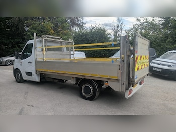 Used Renault Master 2023 for sale - 79547390: Photo