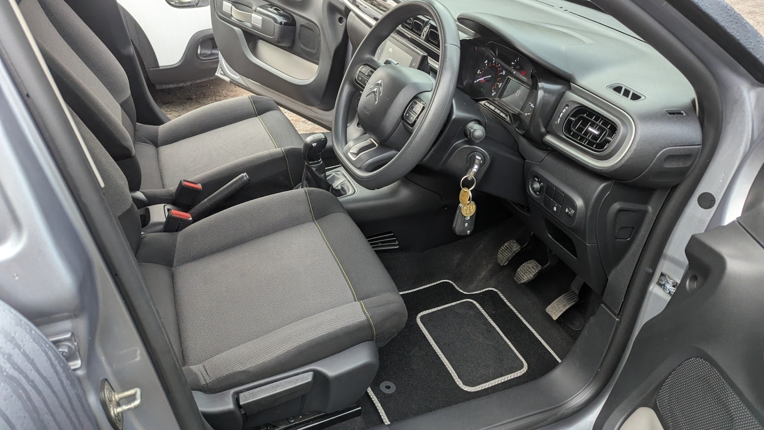 Used Citroen C3 2021 for sale - 77313845: Photo 8