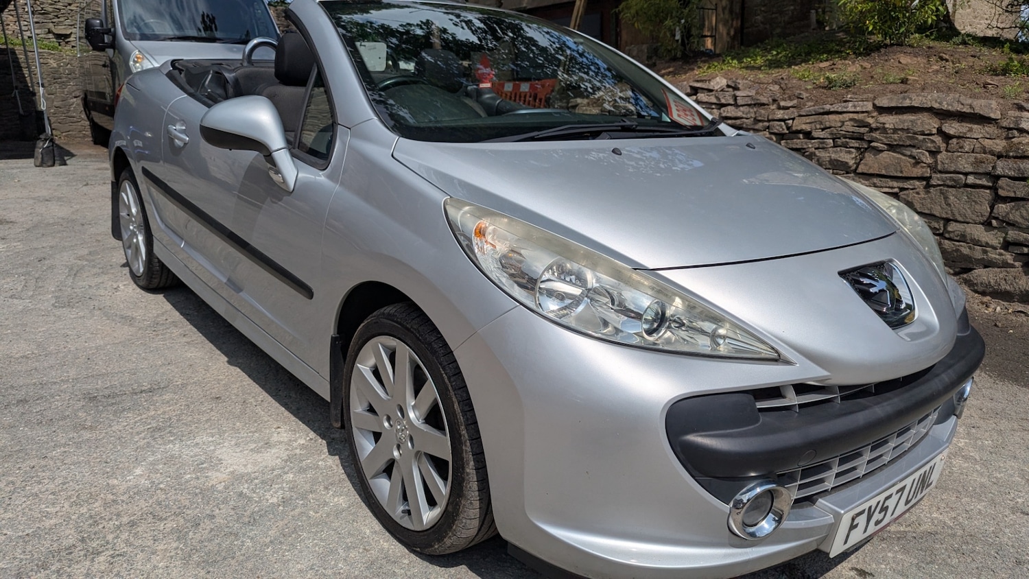 Vehicle 14