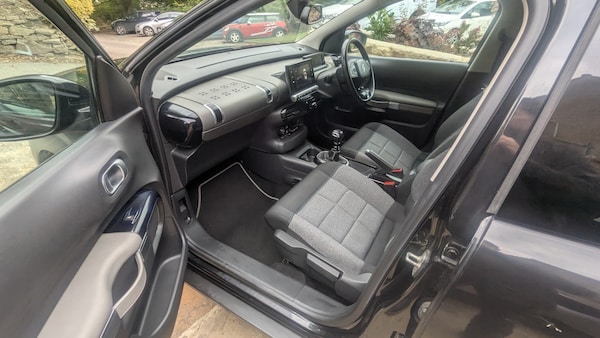 Used Citroen C4 Cactus 2021 for sale - 76293428: Photo 10