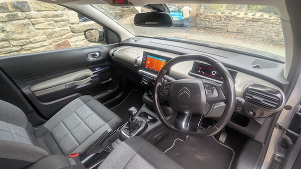 Used Citroen C4 Cactus 2021 for sale - 76293428: Photo 28