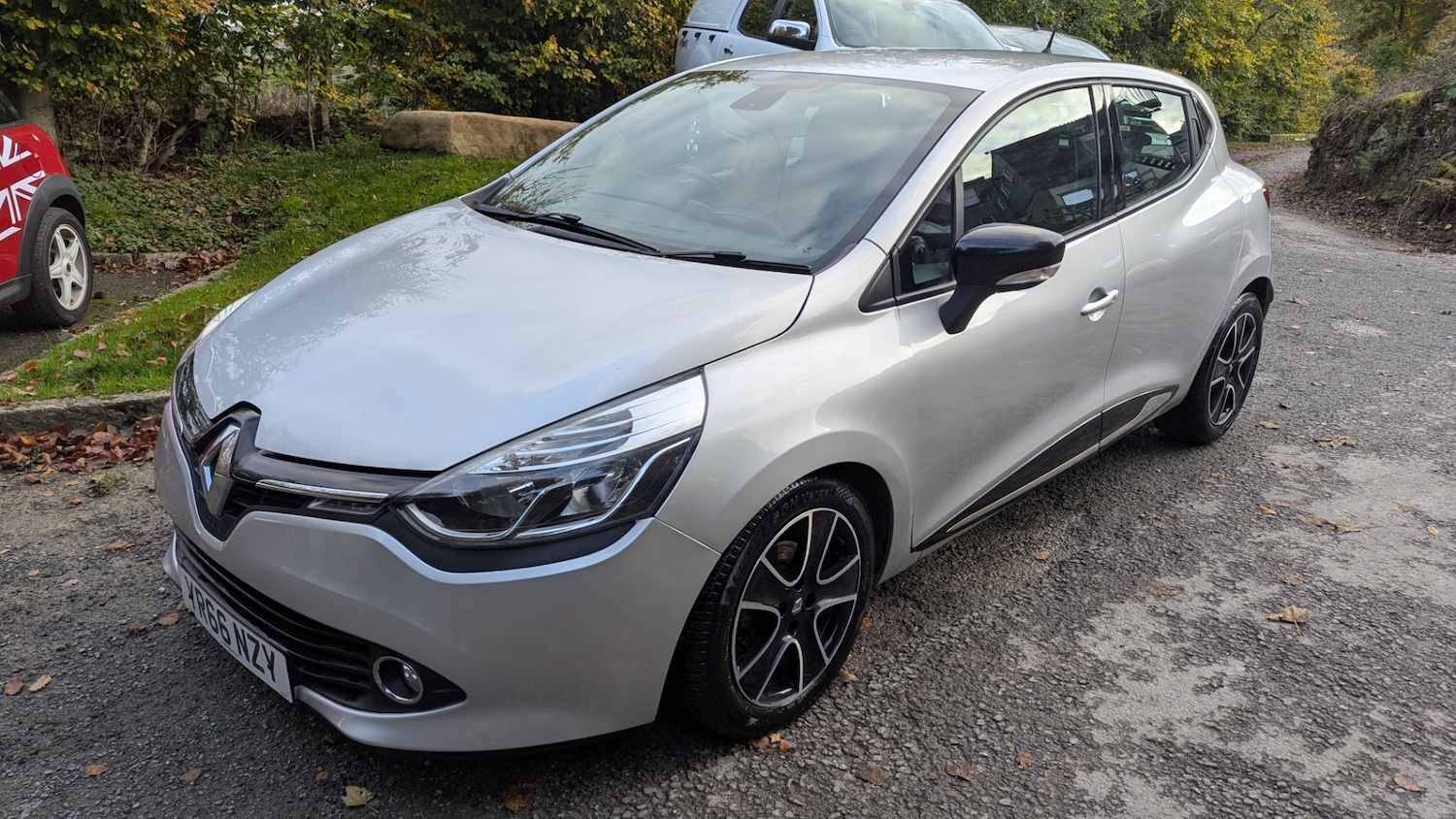 Used Renault Clio 2016 for sale - 76347423: Photo 1