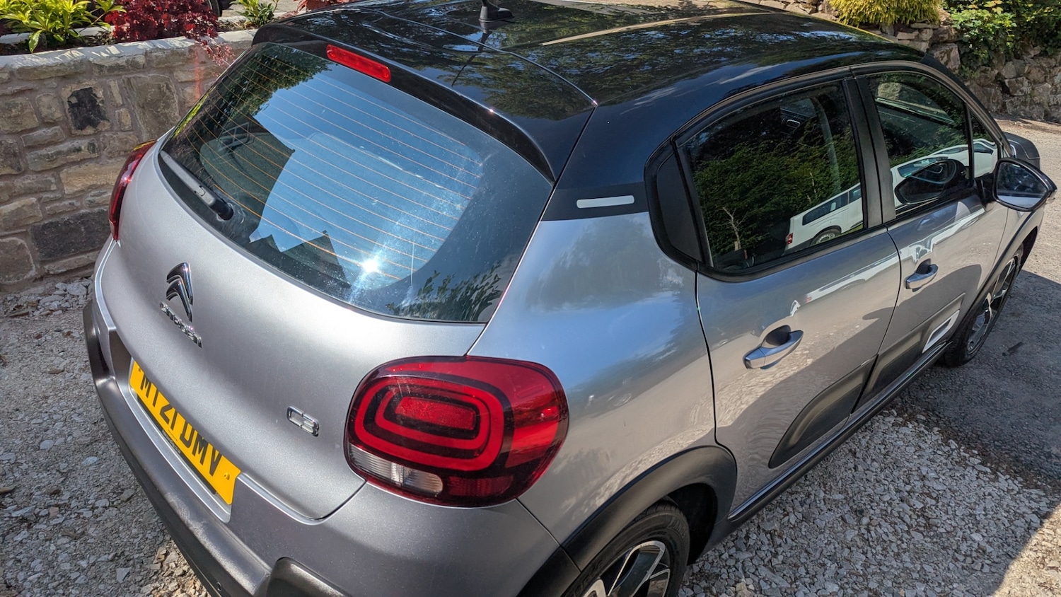 Vehicle 22