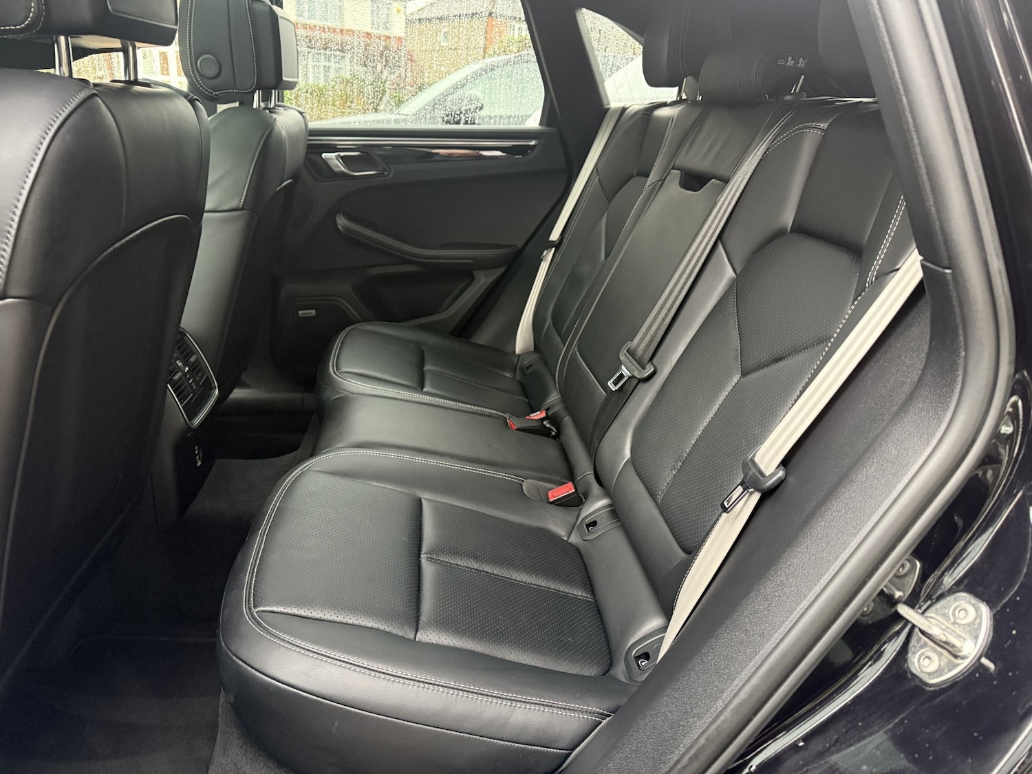 Used Porsche Macan 2022 for sale - 76510863: Photo 10