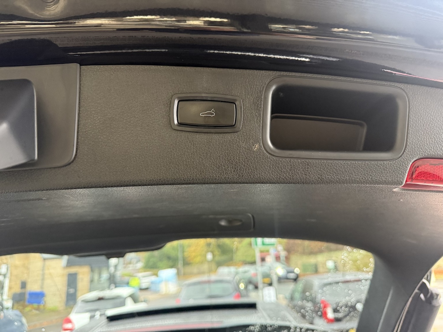 Used Porsche Macan 2022 for sale - 76510863: Photo 16