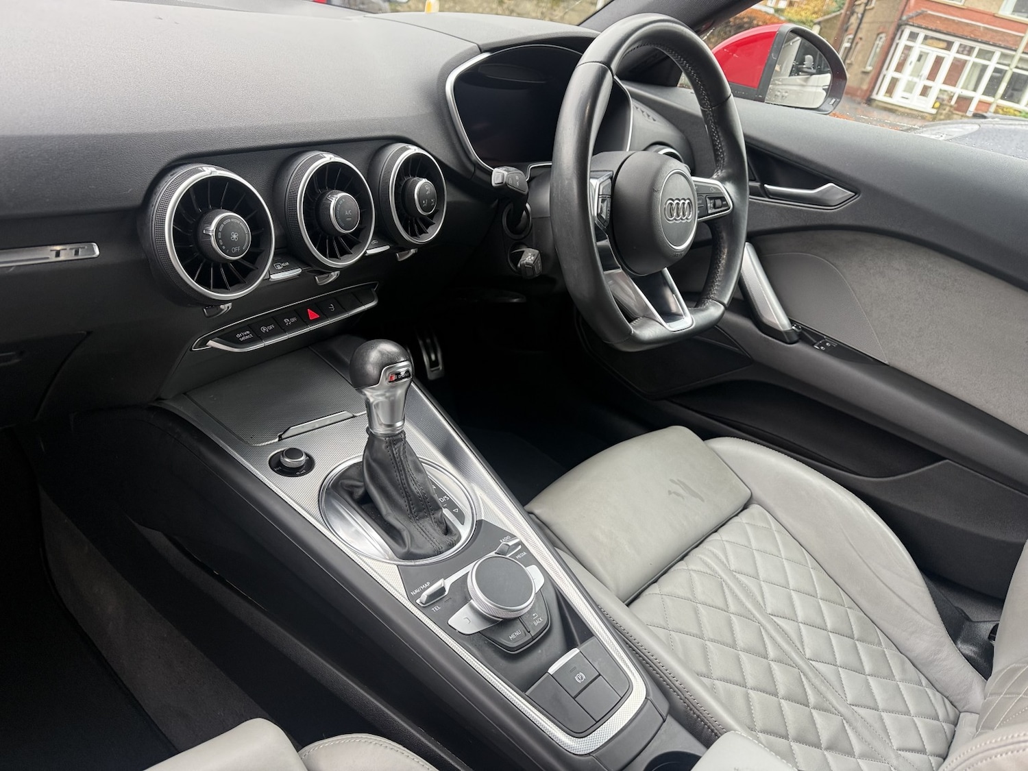 Used Audi TT 2017 for sale - 76547904: Photo 7