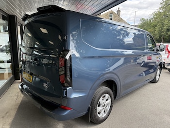 Used Ford Transit Custom 2024 for sale - 79463376: Photo