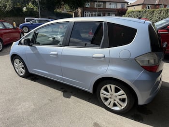 Used Honda Jazz 2010 for sale - 79631540: Photo