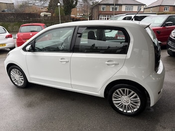 Used Volkswagen up! 2018 for sale - 77370605: Photo
