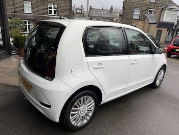 Used Volkswagen up! 2018 for sale - 77370605: Photo